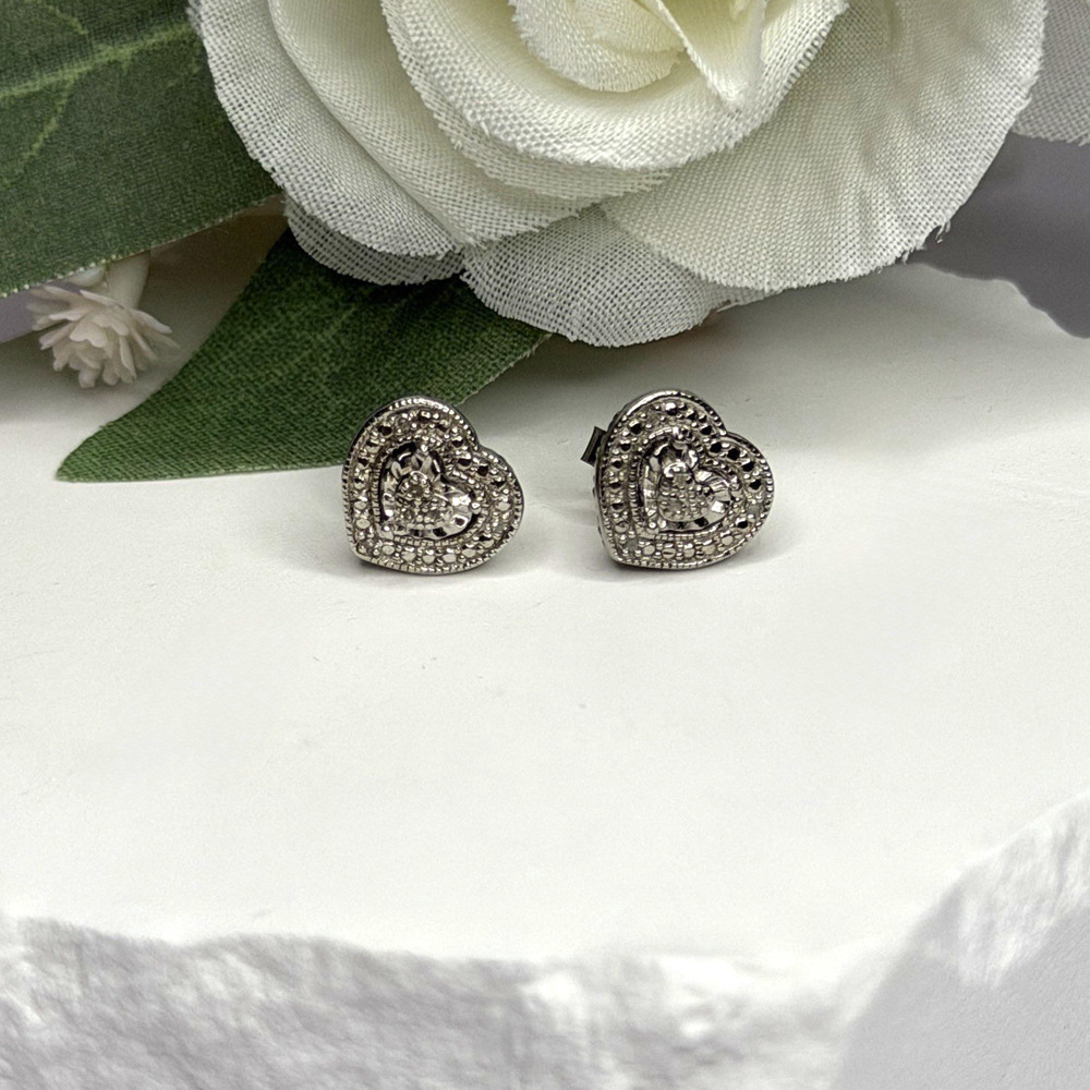 925 Sterling Silver Tiny Diamonds Heart Stud Earrings